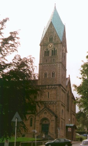 Herz-Jesu-Kirche - Ansicht von der Hauptstrae