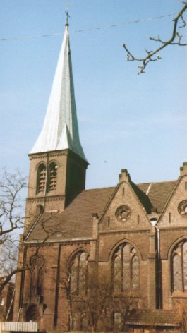 Auferstehungskirche - Gesamtansicht