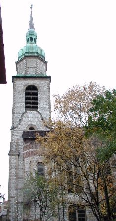 Christuskirche - Seitenansicht von Süden