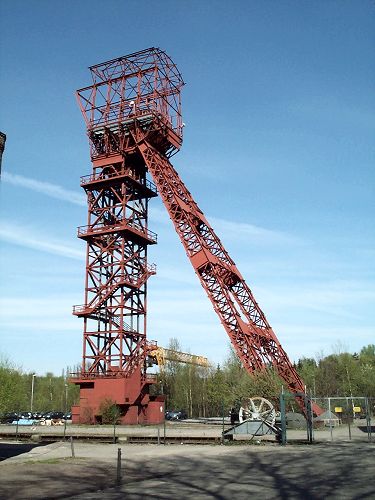 Zechenturm mit Zechengebude